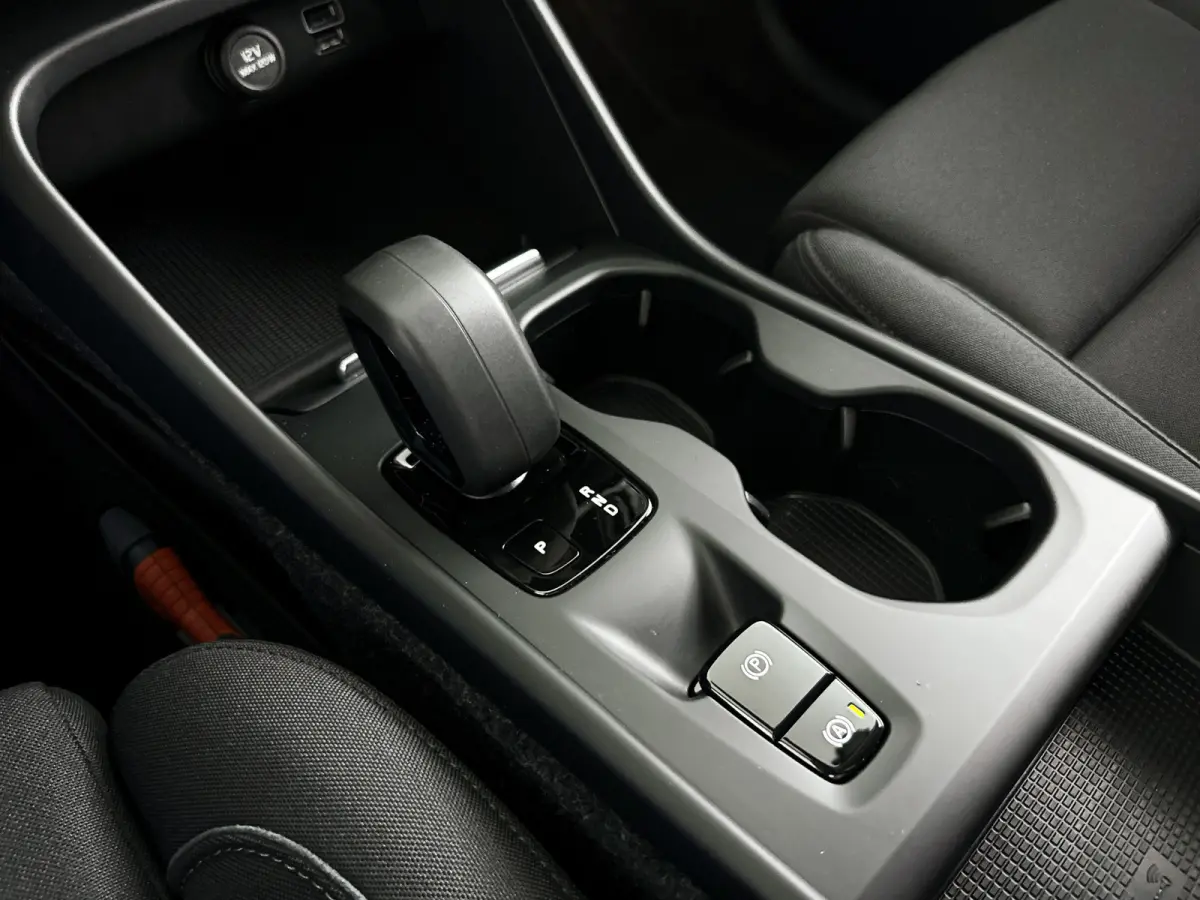T4 Inscription Expression | SOH 89% | Parkeercamera | Cruise control | Navigatie | Trekhaak