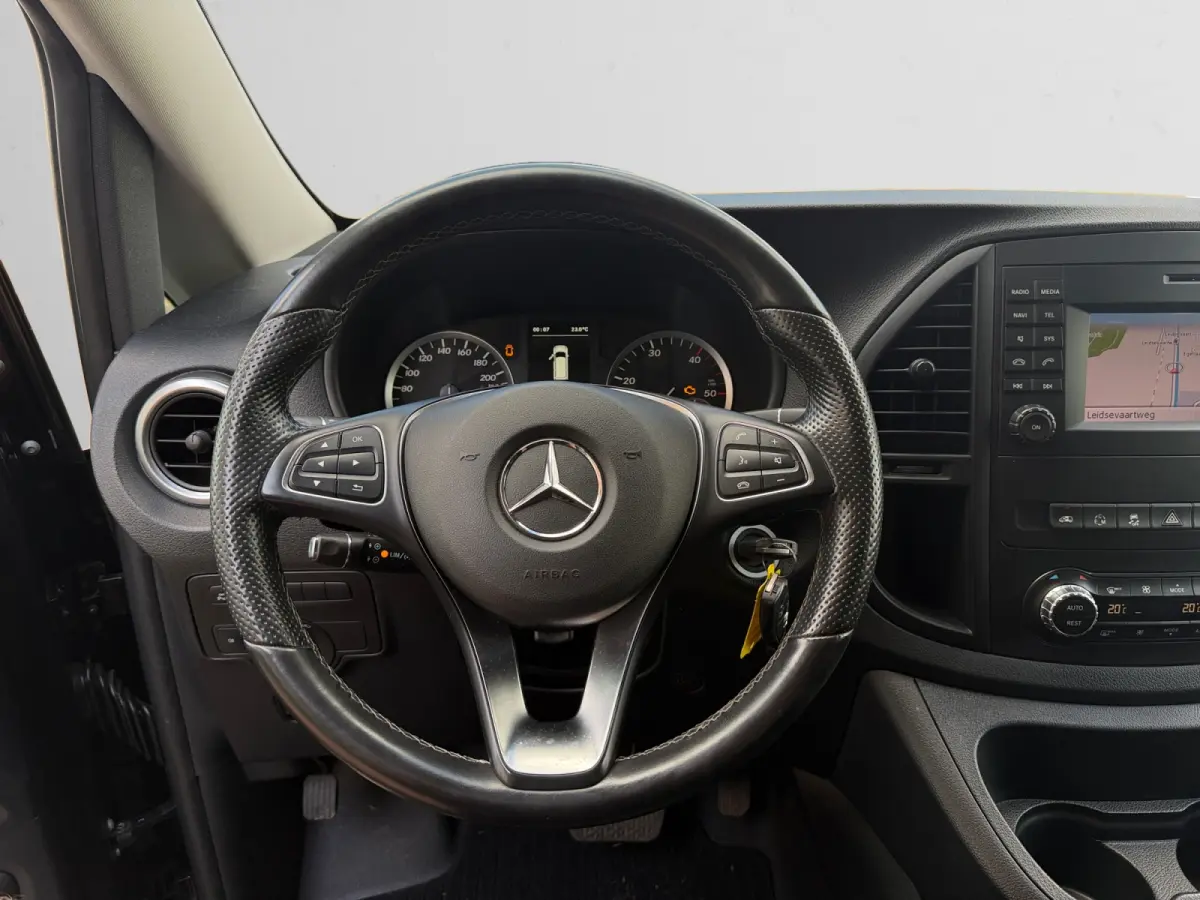 114 CDI AMG Dubbel Cabine Aut- Standkachel, 2x Elek Schuifdeur, Led Matrix, Camera
