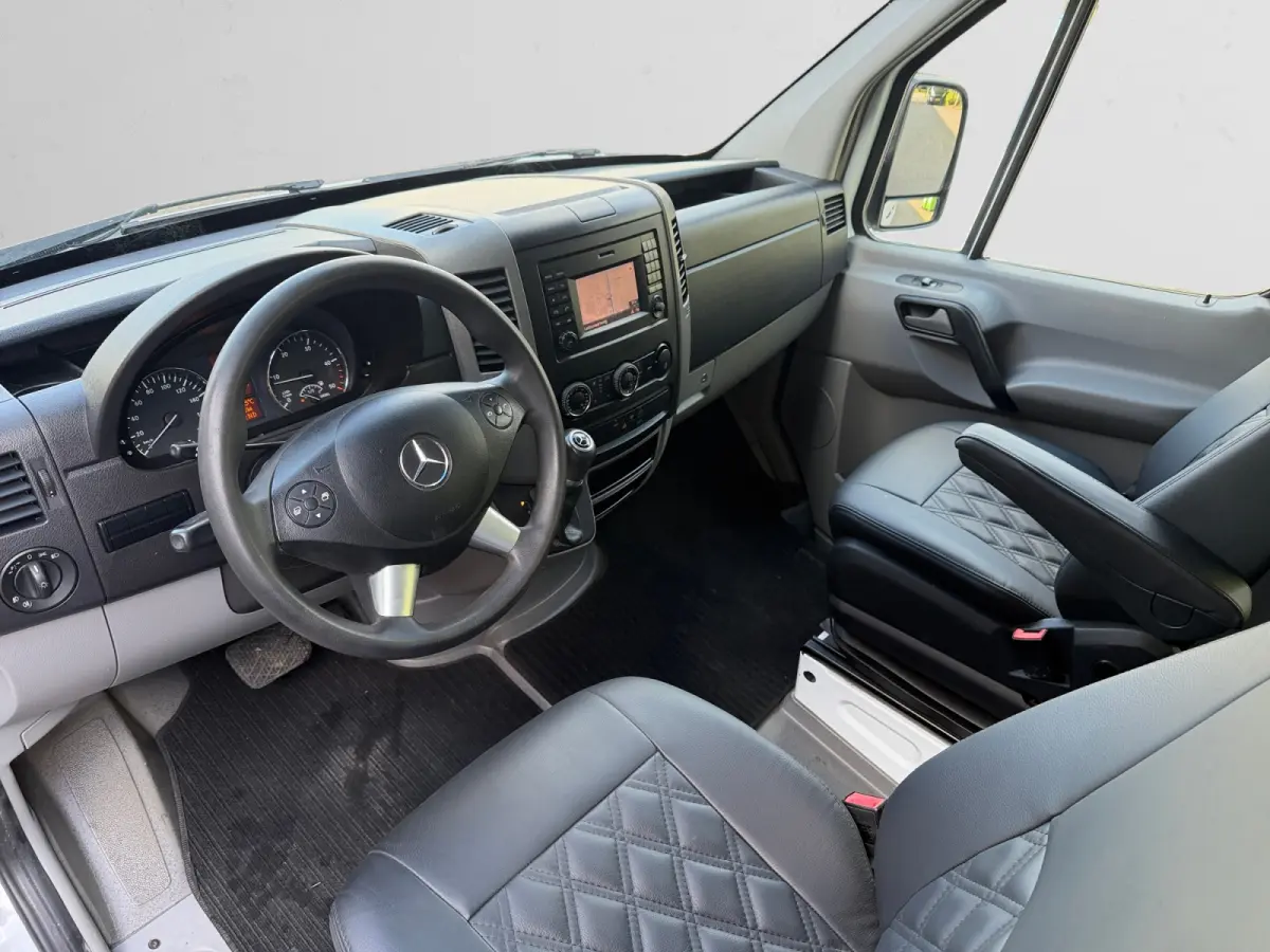 316 2.2 CDI 366 HD Dubbel Cabine Aut- 5 Pers, Custom Leder, Imperiaal, Camera, Cruise