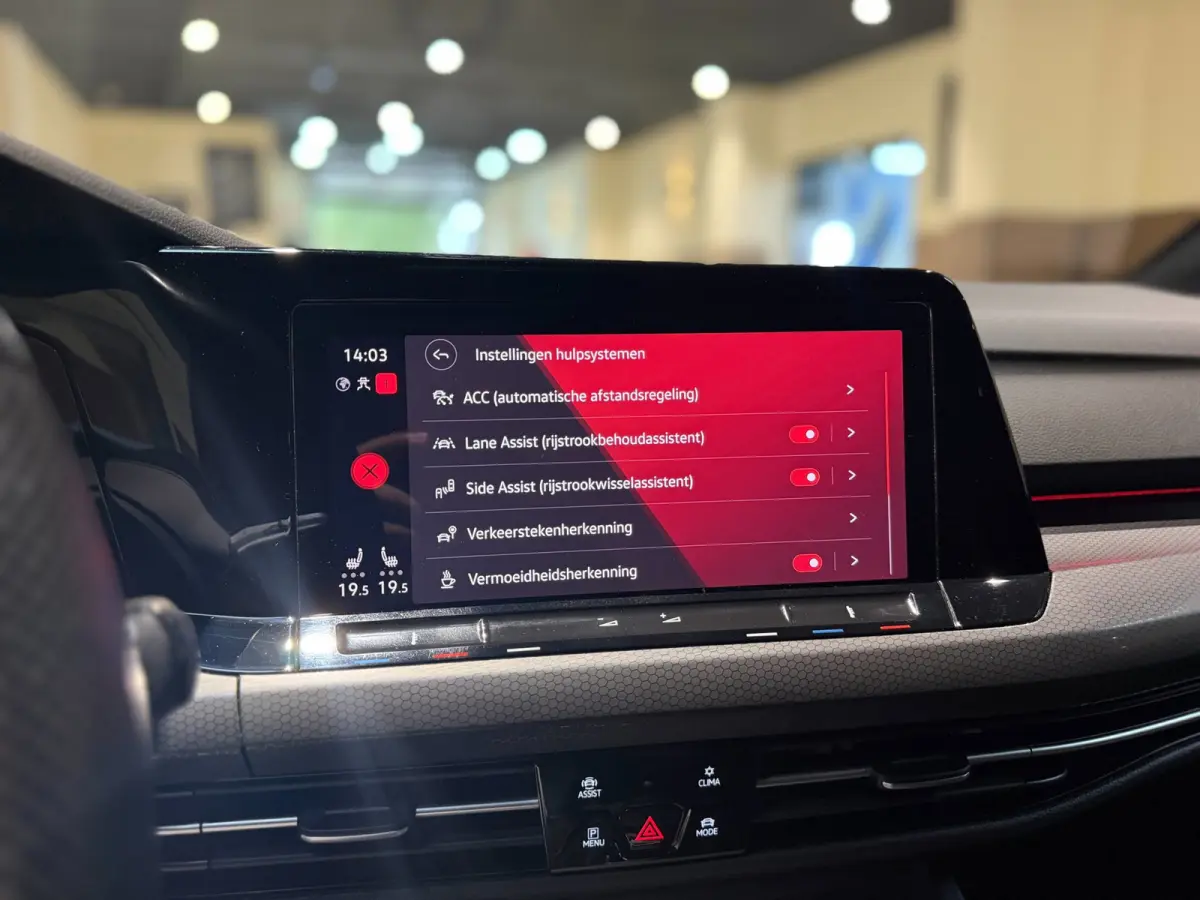 2.0 TSI GTI| 45 JAHRE CLUBSPORT|Nürburgring|Pano|Matrix|Keyless|Blindspot