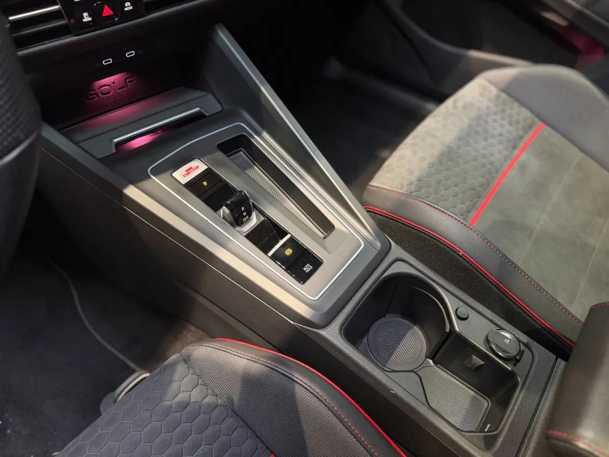 2.0 TSI GTI| 45 JAHRE CLUBSPORT|Nürburgring|Pano|Matrix|Keyless|Blindspot