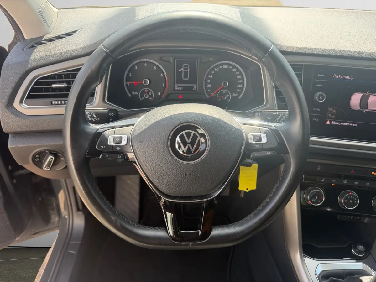 1.0 TSI Style Business- Stoelverwarming, Acc Cruise, Trekhaak, Led, Privacy Glass