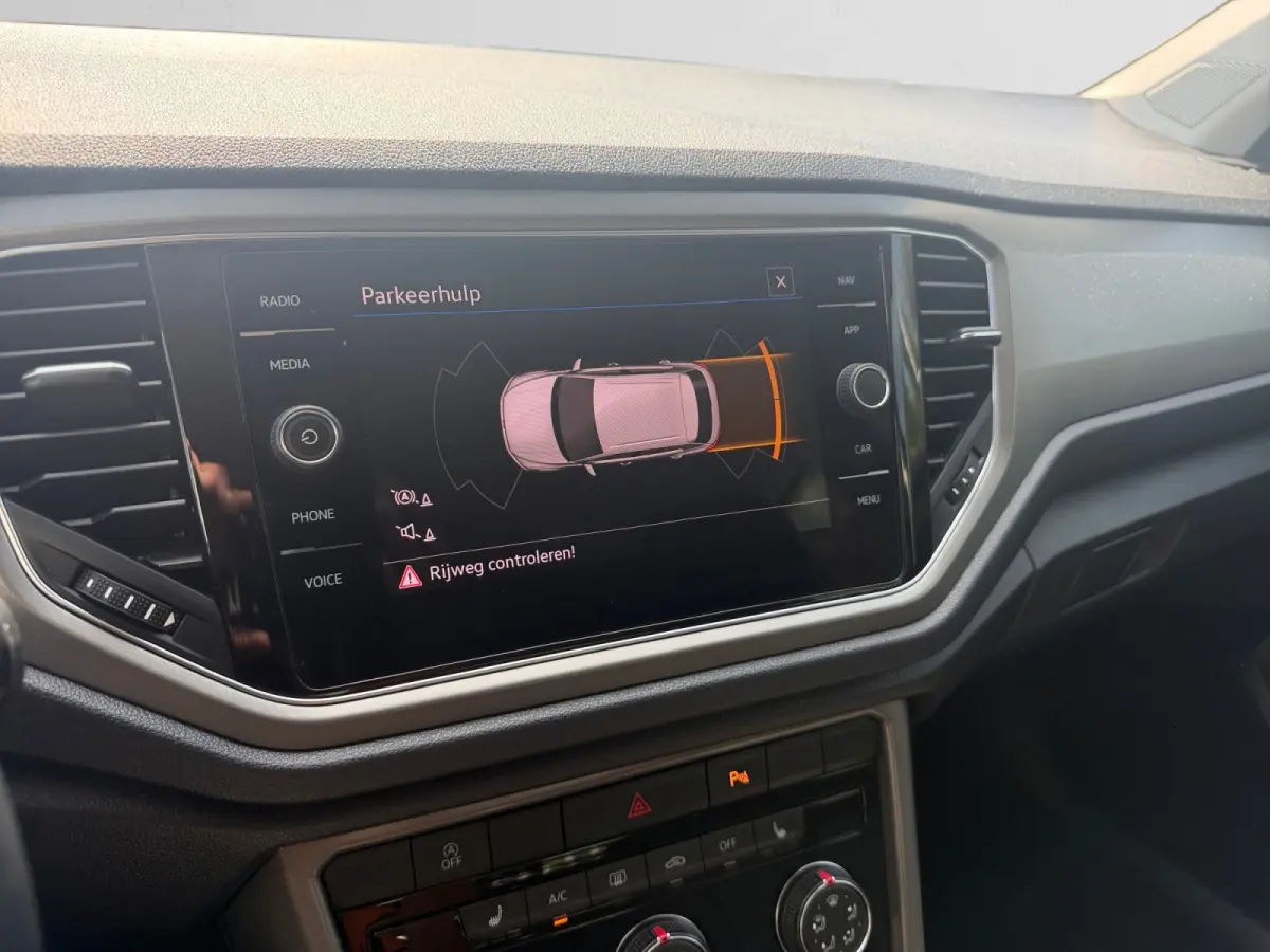 1.0 TSI Style Business- Stoelverwarming, Acc Cruise, Trekhaak, Led, Privacy Glass