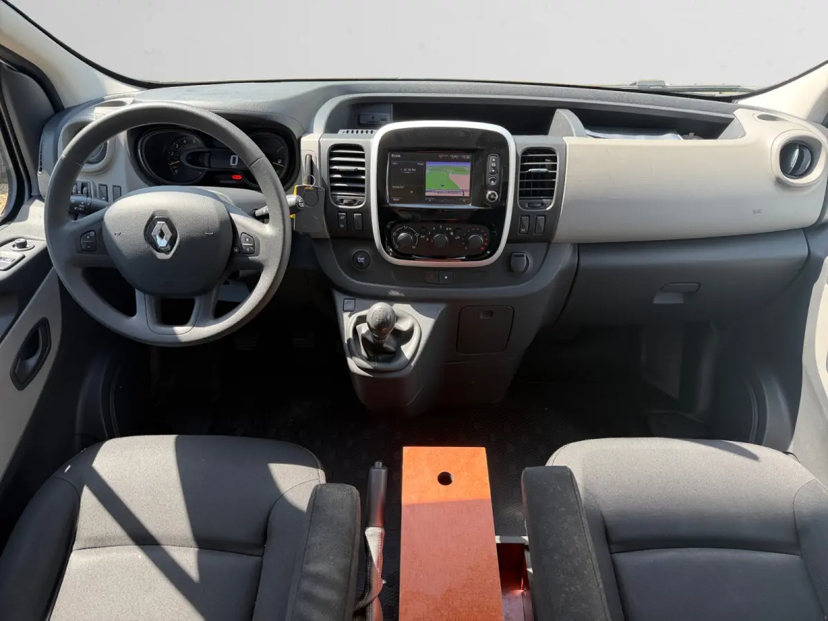 1.6 dCi T29 L2H1 Dubbele Cabine Comfort- Euro 6, Navigatie, Park Assist, Dealer Onderhouden, Cruise