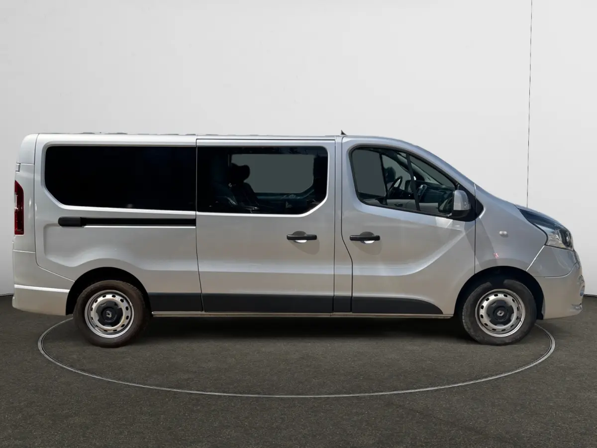 1.6 dCi T29 L2H1 Dubbele Cabine Comfort- Euro 6, Navigatie, Park Assist, Dealer Onderhouden, Cruise