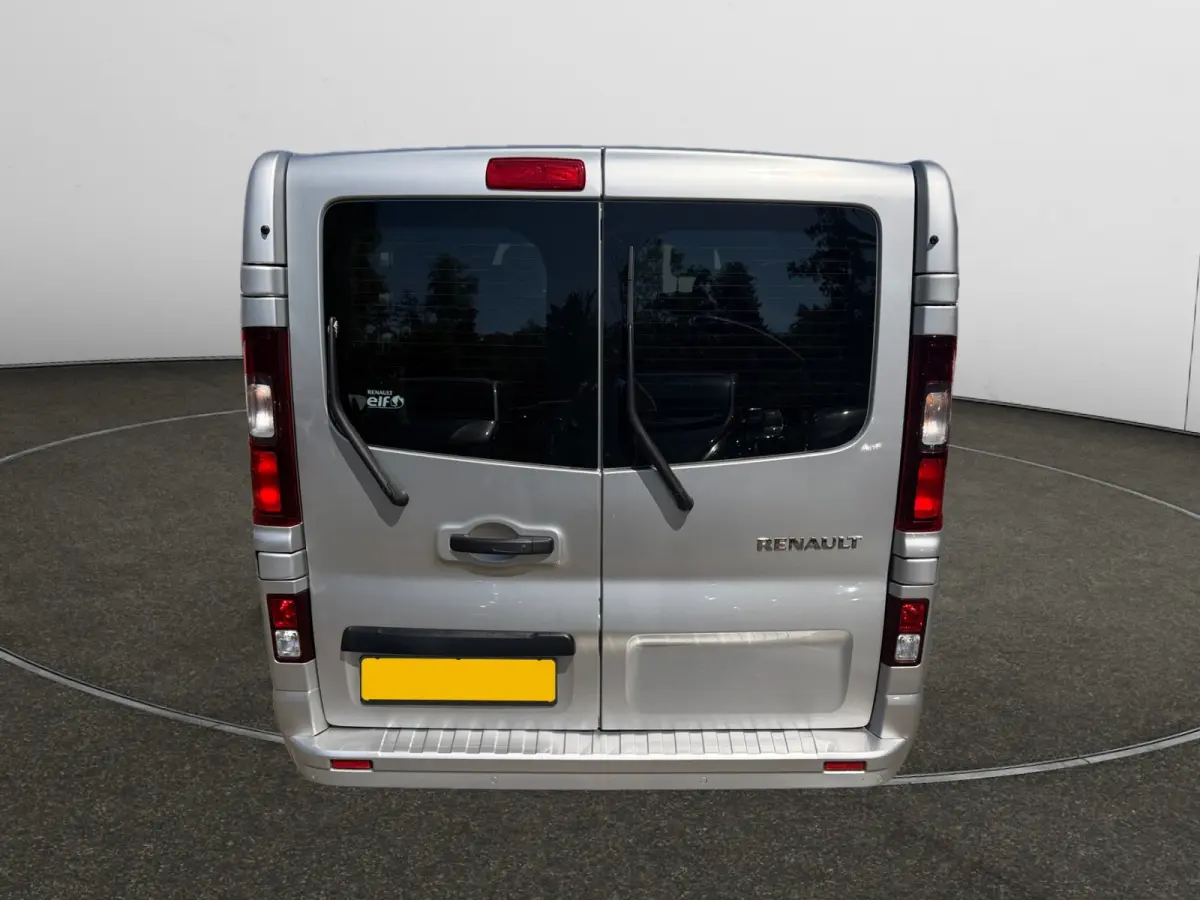 1.6 dCi T29 L2H1 Dubbele Cabine Comfort- Euro 6, Navigatie, Park Assist, Dealer Onderhouden, Cruise
