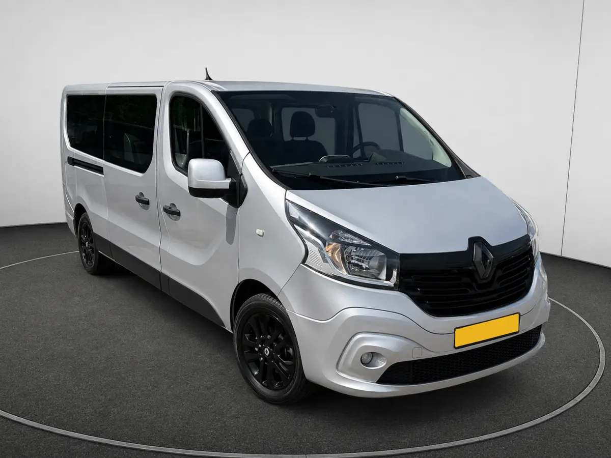 1.6 dCi T29 L2H1 Dubbele Cabine Comfort- Euro 6, Navigatie, Park Assist, Dealer Onderhouden, Cruise