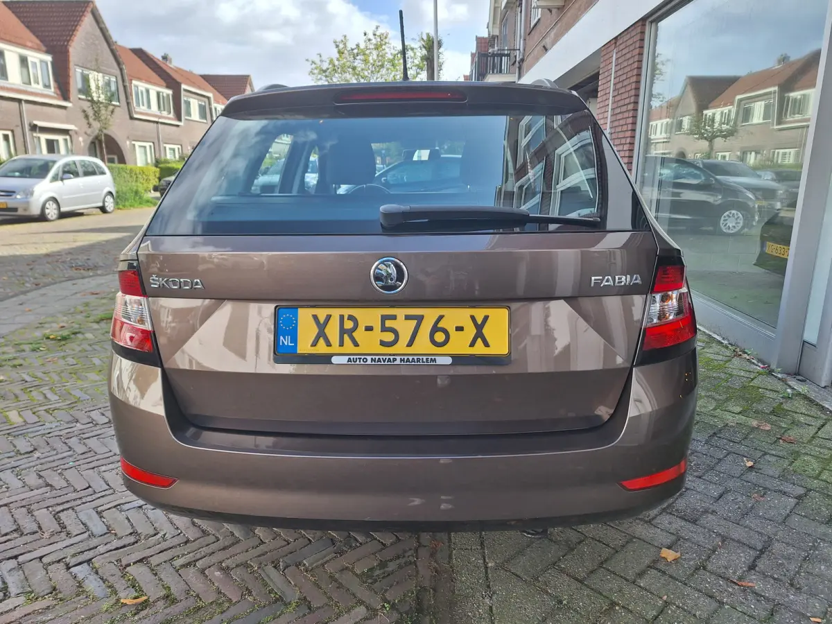 1.0 Active /Navi/Apple/Android/Cruise/1e Eig/Garantie
