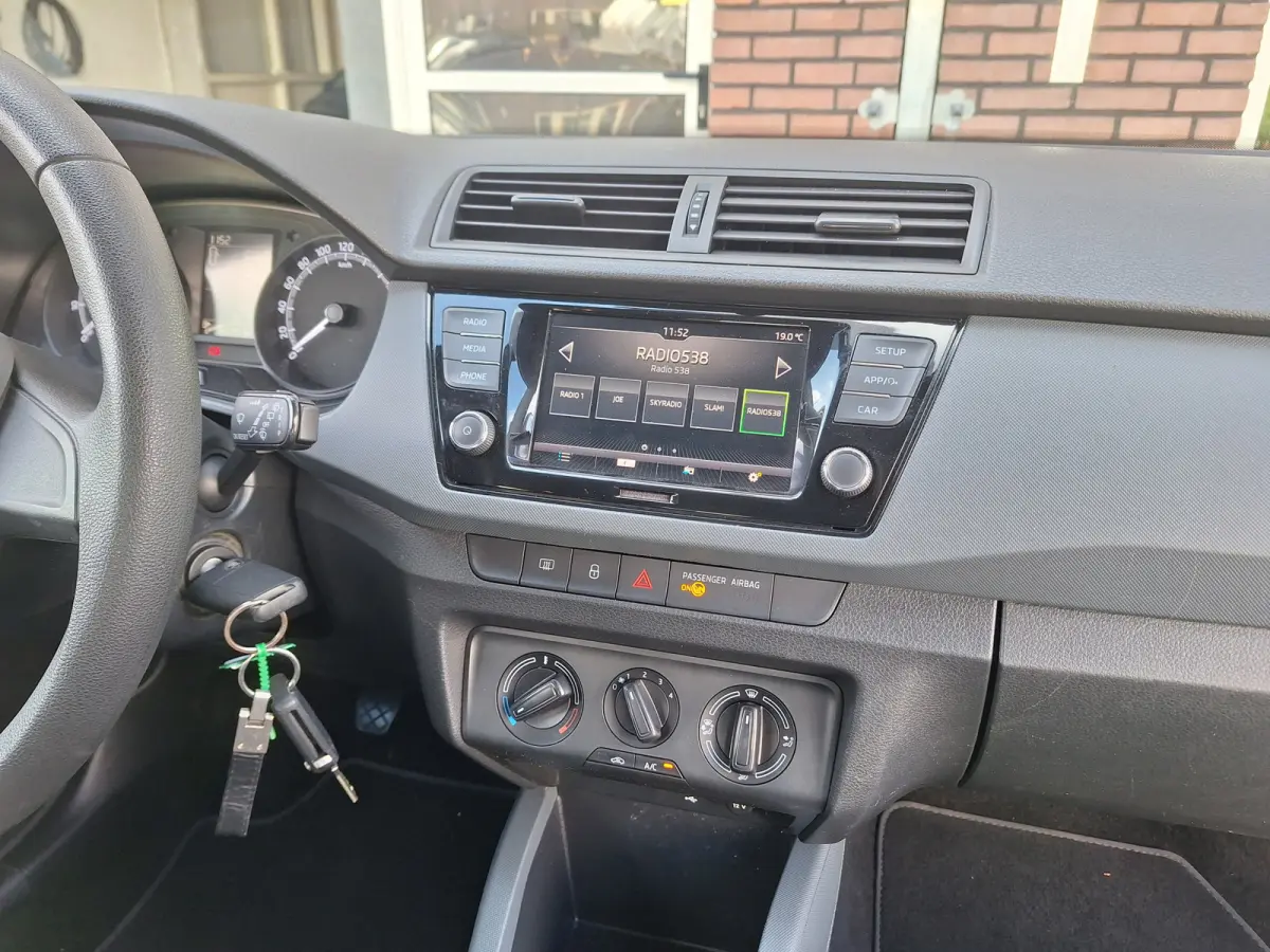 1.0 Active /Navi/Apple/Android/Cruise/1e Eig/Garantie