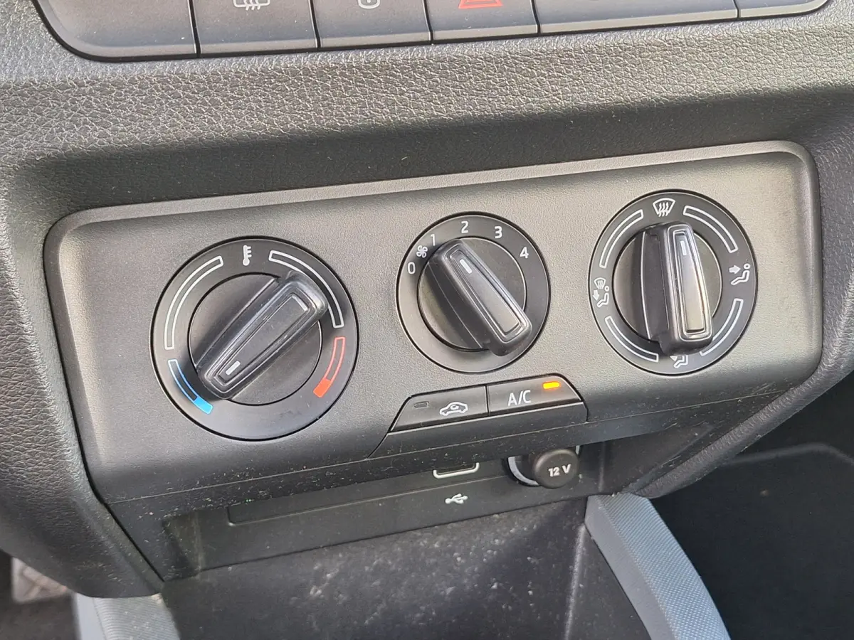 1.0 Active /Navi/Apple/Android/Cruise/1e Eig/Garantie