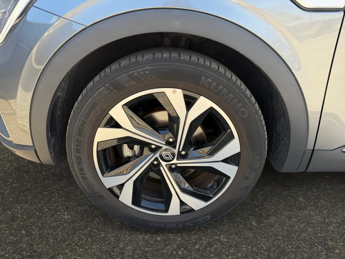 1.6 E-Tech full hybrid 145 techno Aut- Lane Assist, Camera, Privacy Glass, Carplay, Android Auto, Park Assist