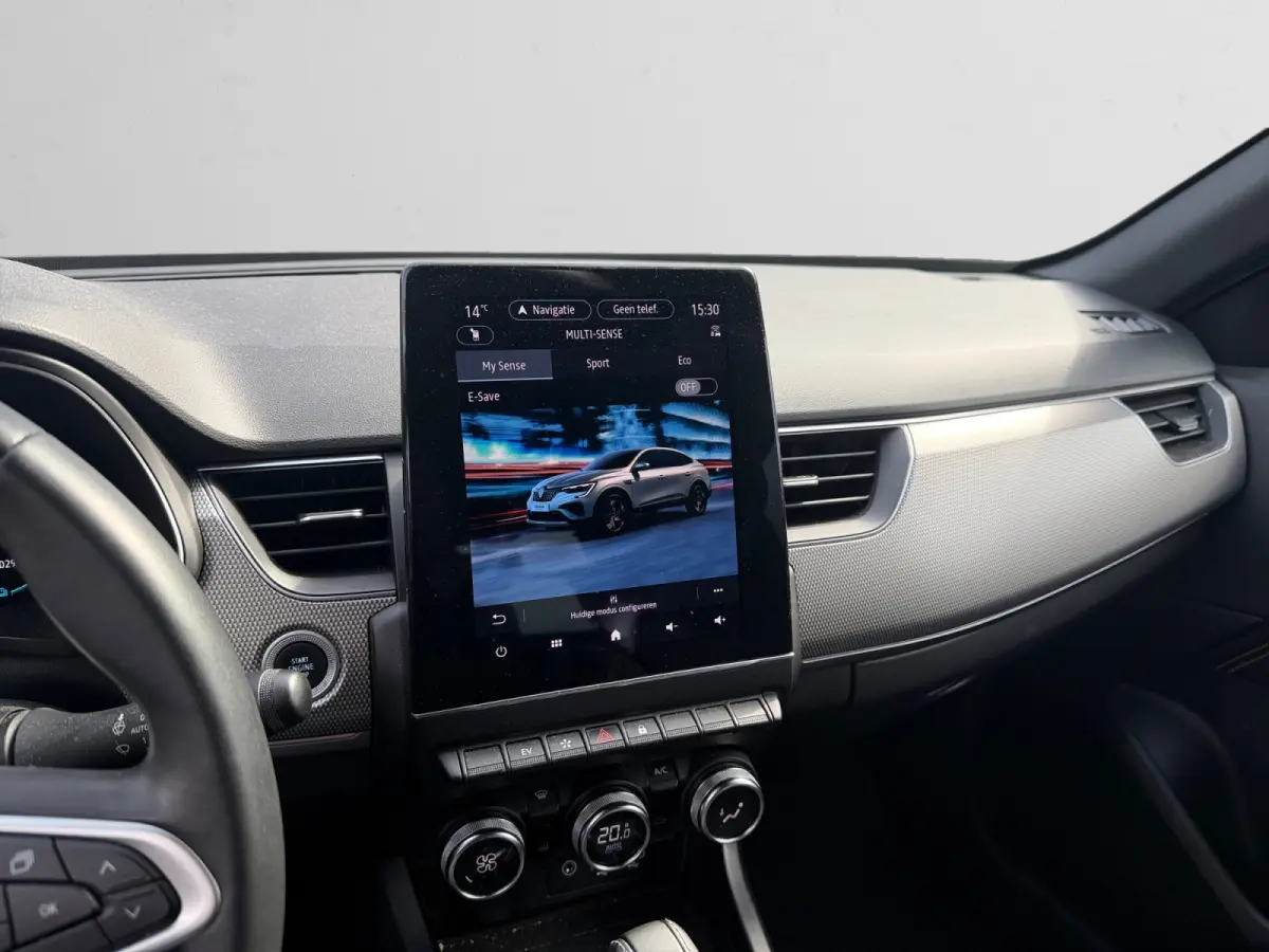 1.6 E-Tech full hybrid 145 techno Aut- Lane Assist, Camera, Privacy Glass, Carplay, Android Auto, Park Assist