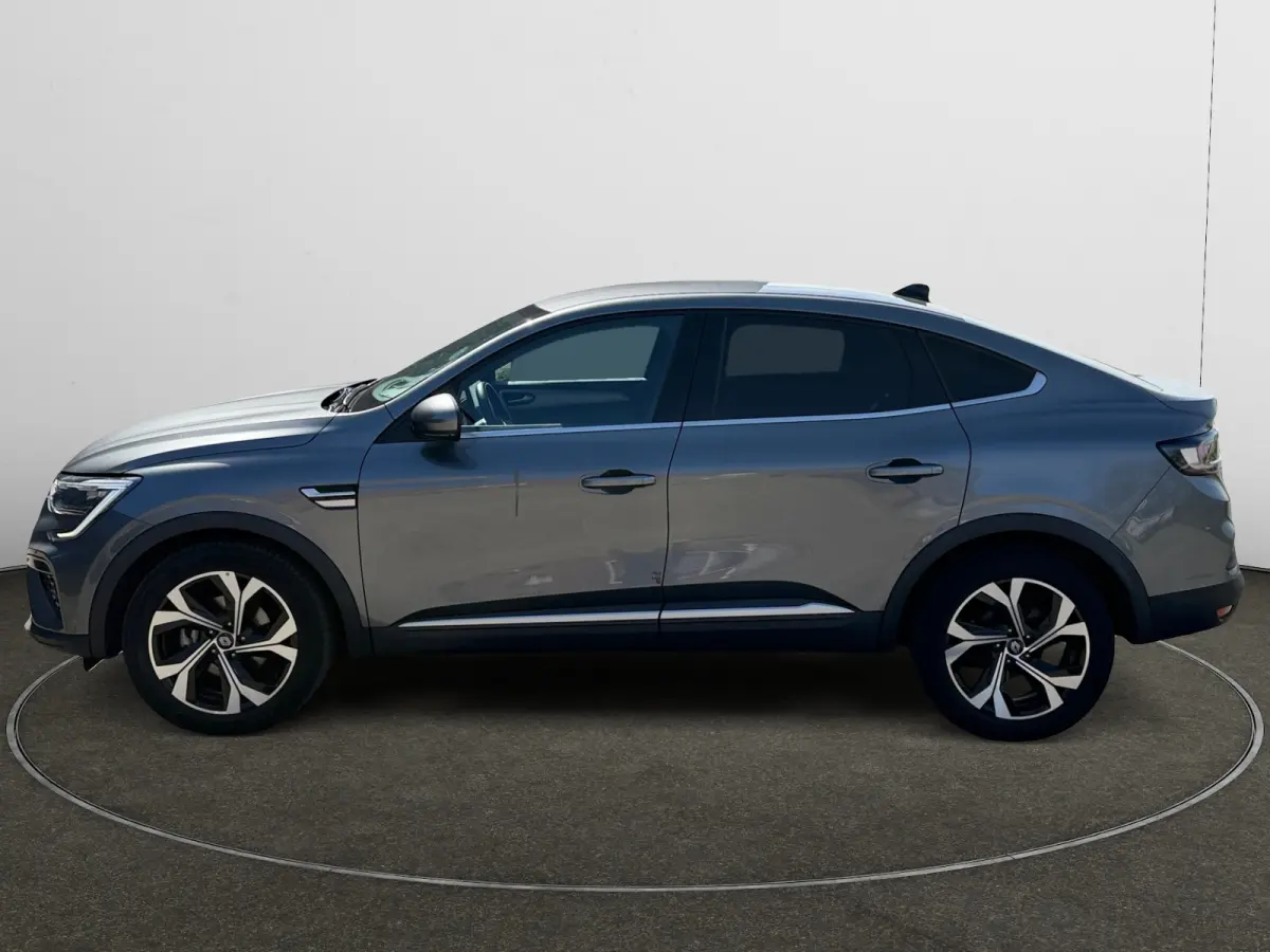 1.6 E-Tech full hybrid 145 techno Aut- Lane Assist, Camera, Privacy Glass, Carplay, Android Auto, Park Assist