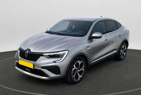 1.6 E-Tech full hybrid 145 techno Aut- Lane Assist, Camera, Privacy Glass, Carplay, Android Auto, Park Assist