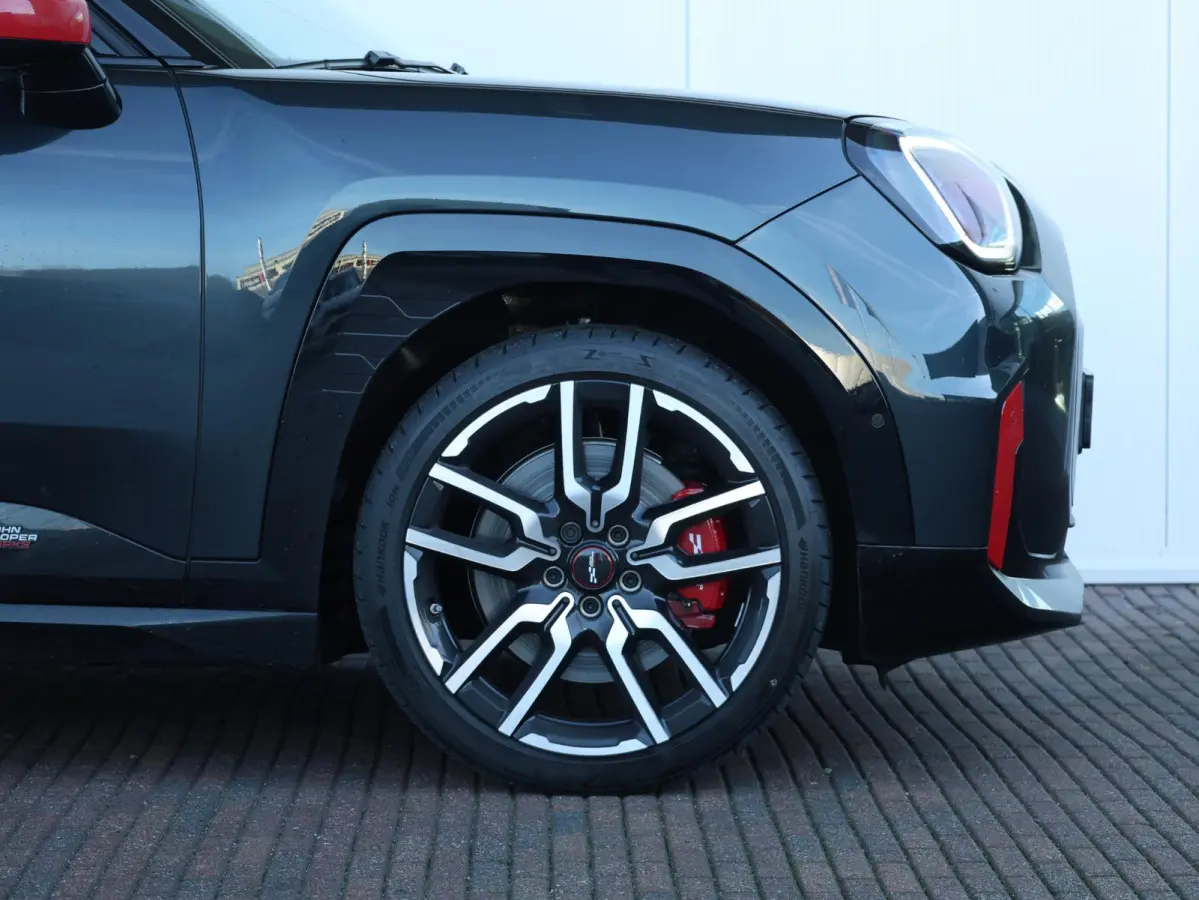 E JCW John Cooper Works L 54.2 kWh | Panorama Dak | Comforttoegang | Parking Assistant Plus | Harman Kardon | Head-Up | Stuur & Stoel Verwarming |