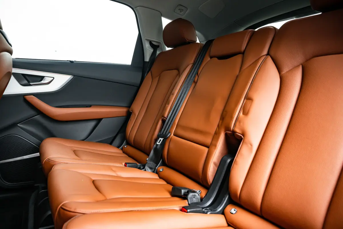 55 TFSI e quattro S line | Massagestoelen | Panoramadak | Luchtvering | Trekhaak | Bang & Olufsen | | Buitenspiegel electr. verstelbaar, verwarmbaar en inklapbaar, met Dimautomaat en Memory 