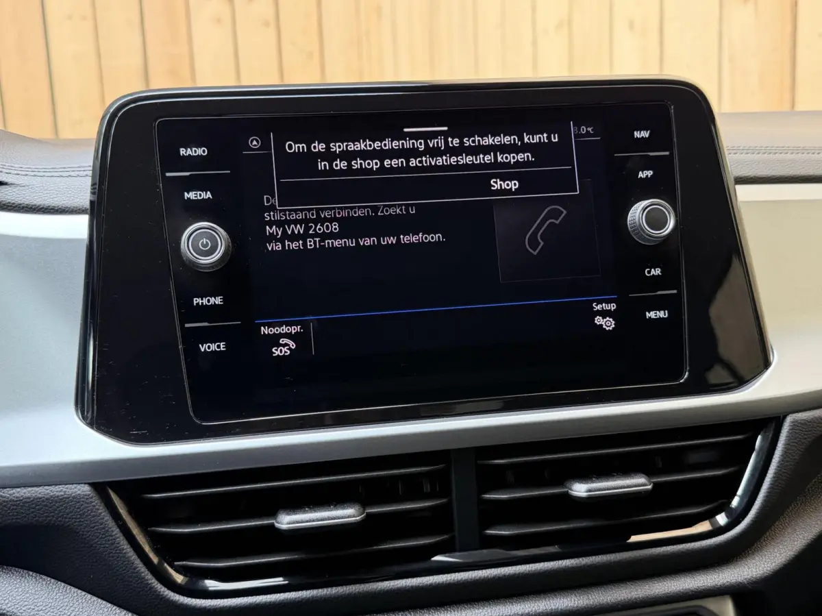 1.0 TSI Life 75 Edition Apple CarPlay/Android Auto | Achteruitrijcamera | Adaptieve cruise control | Climate control | Lichtmetalen sportvelgen | Parkeersensoren voor en achter
