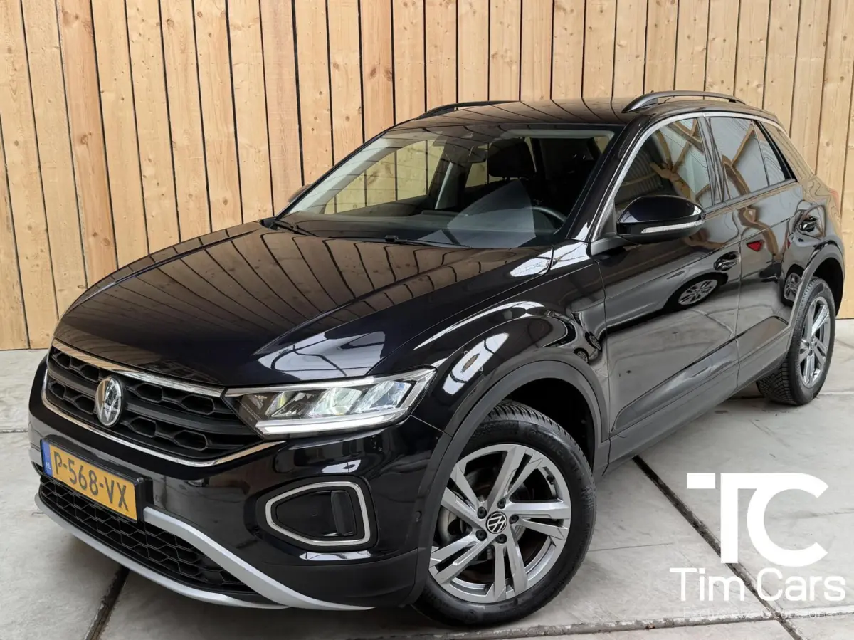 1.0 TSI Life 75 Edition Apple CarPlay/Android Auto | Achteruitrijcamera | Adaptieve cruise control | Climate control | Lichtmetalen sportvelgen | Parkeersensoren voor en achter