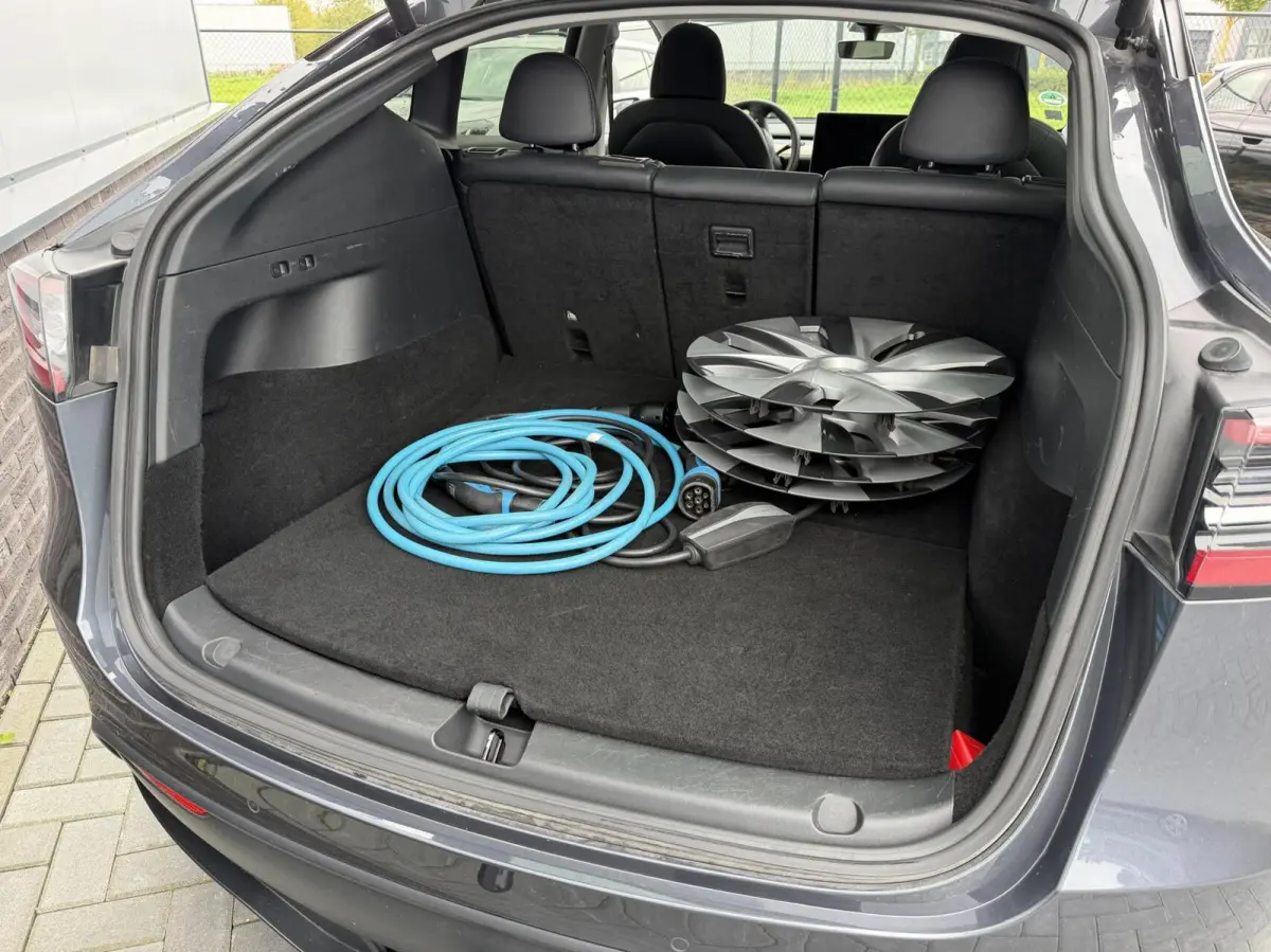 Long Range AWD 75 kWh