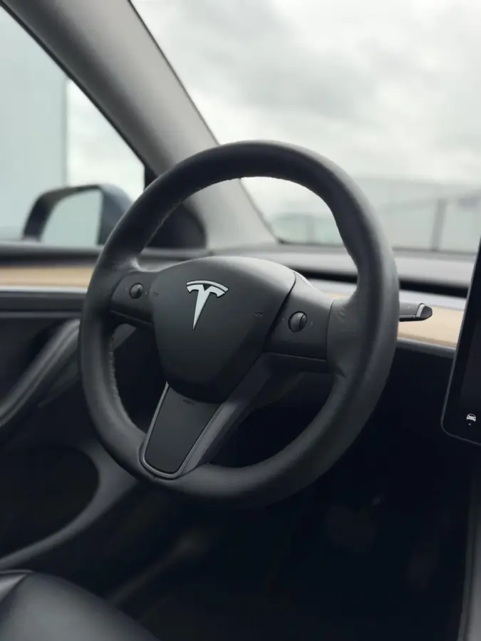 Long Range AWD 75 kWh