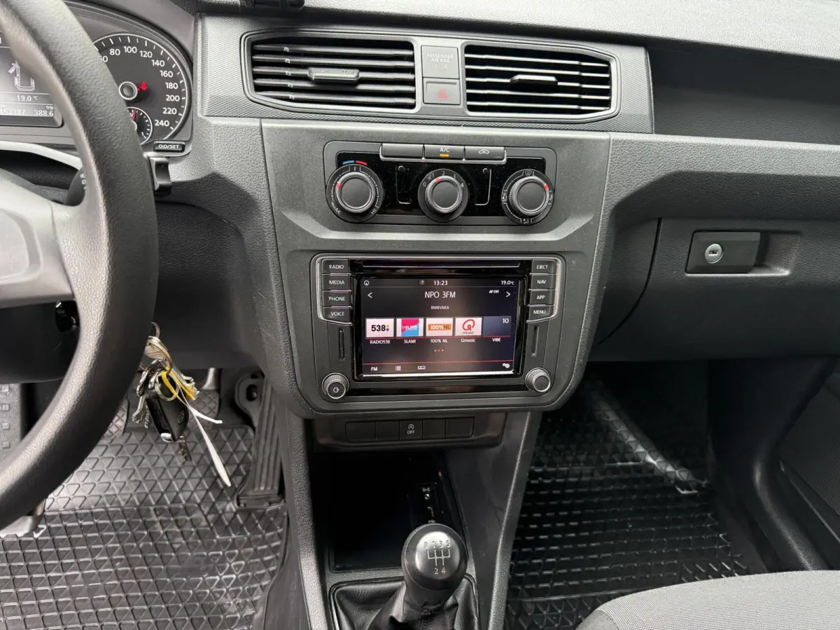 Bestel 1.0 TSI Benzine 2x Schuifd. Airco Comfortline