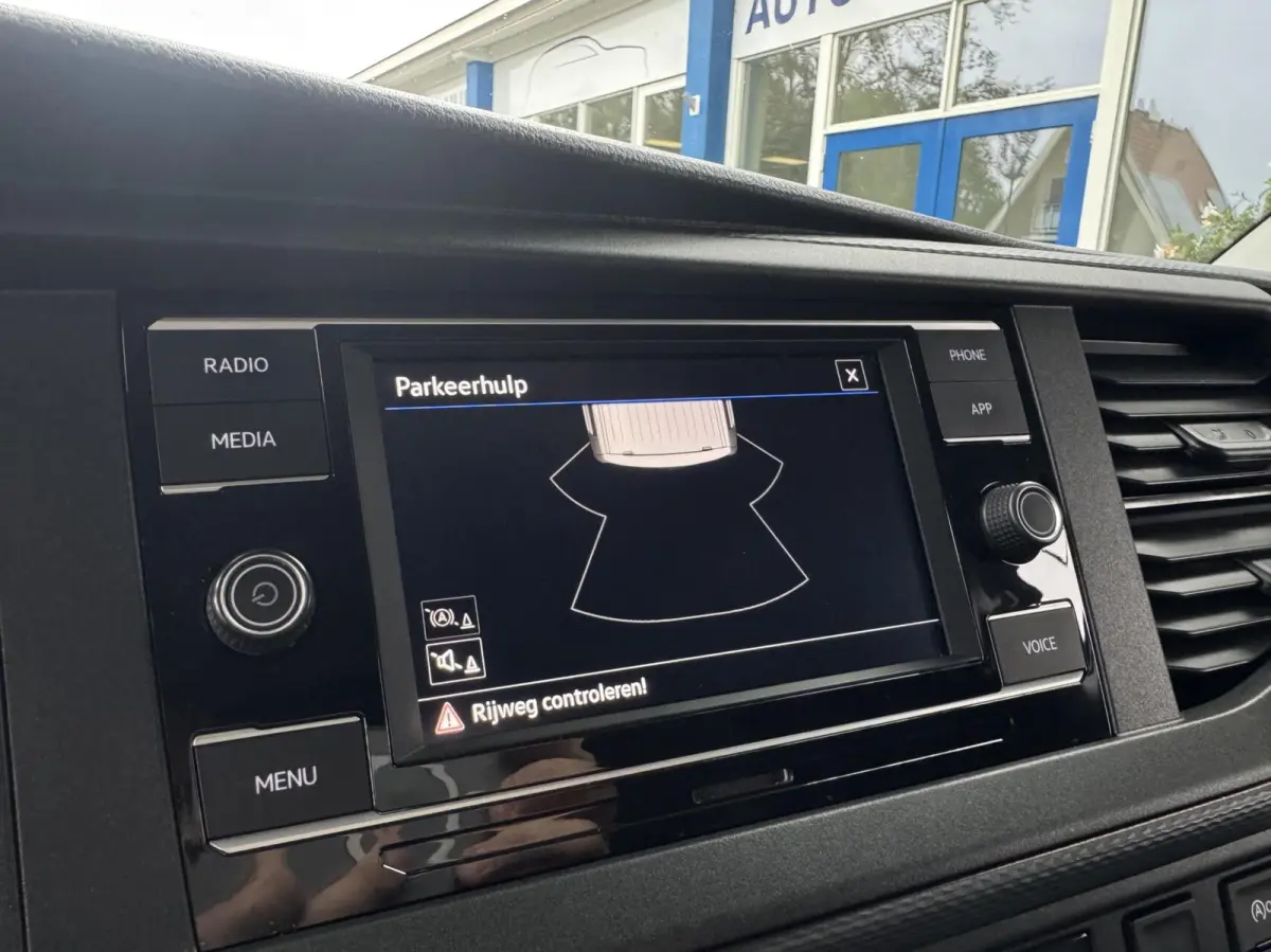 2.0 TDI L1H1 | Cruise | Carplay | Trekhaak | PDC