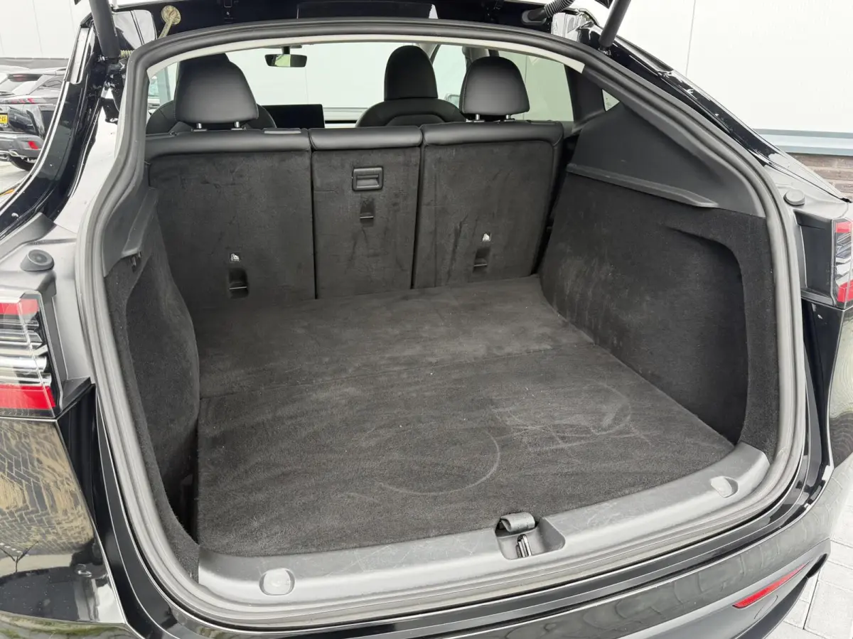 RWD 58 kWh