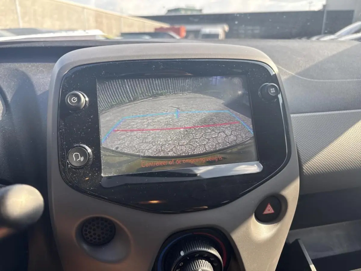 1.0 e-VTi Active | Camera | Airco |