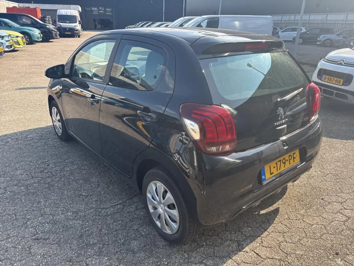 1.0 e-VTi Active | Camera | Airco |