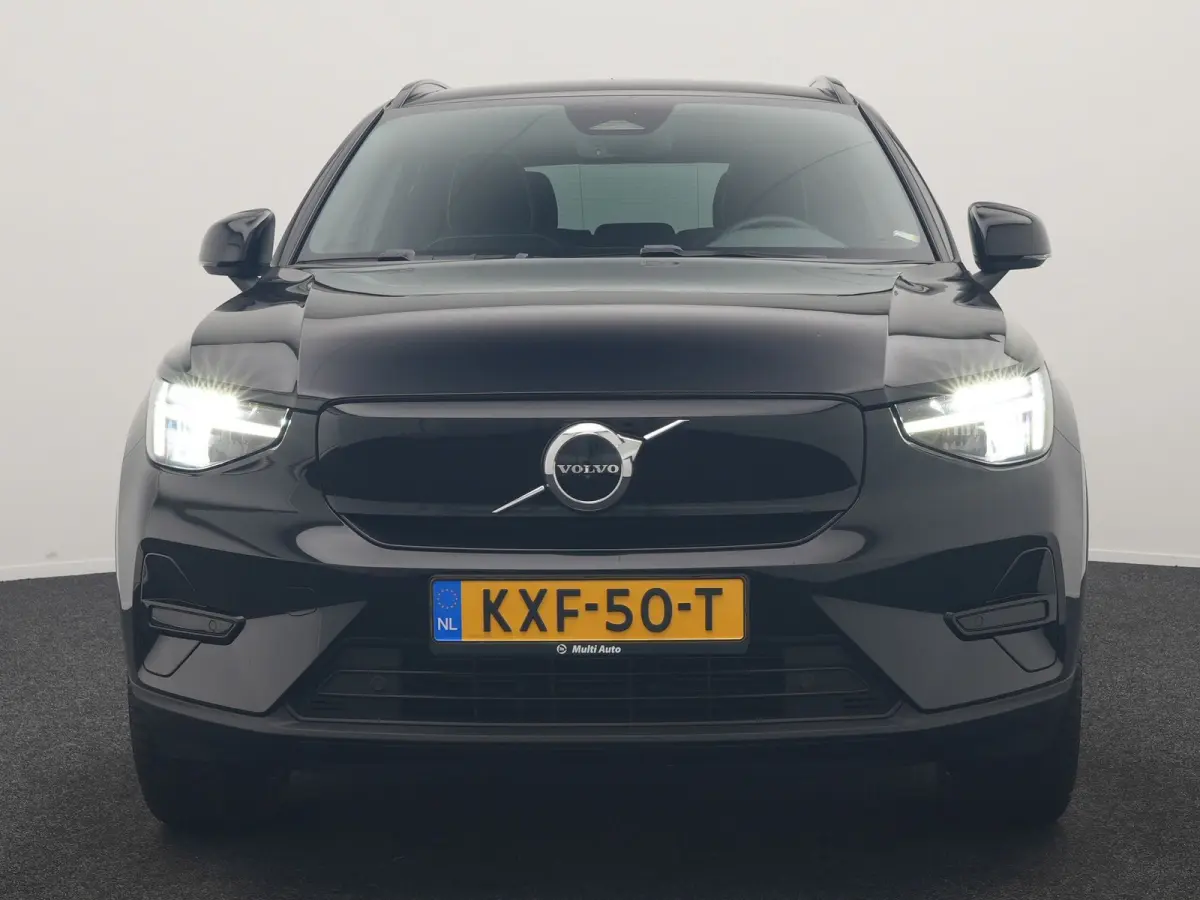 P8 AWD Twin Ultimate 408pk Dealer O.H | Trekhaak Af Fabriek | Adaptive Cruise | Camera | Warmtepomp | Alcantara Sportstoelen Verwarmd | Keyless | Apple Carplay | Pilot Assist | BLIS | Naviga