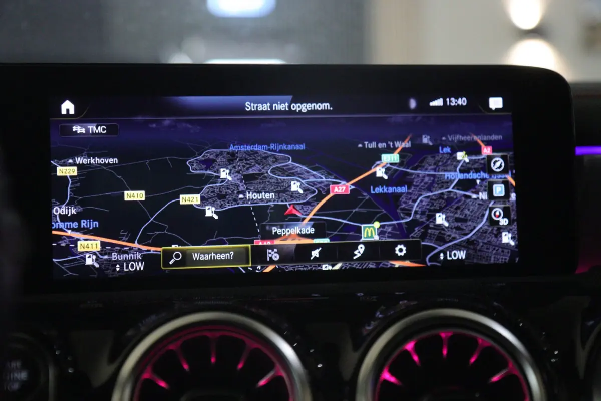250 e AMG-LINE PANO/HUD/KEYLESS/360CAM/CARPLAY/VOL