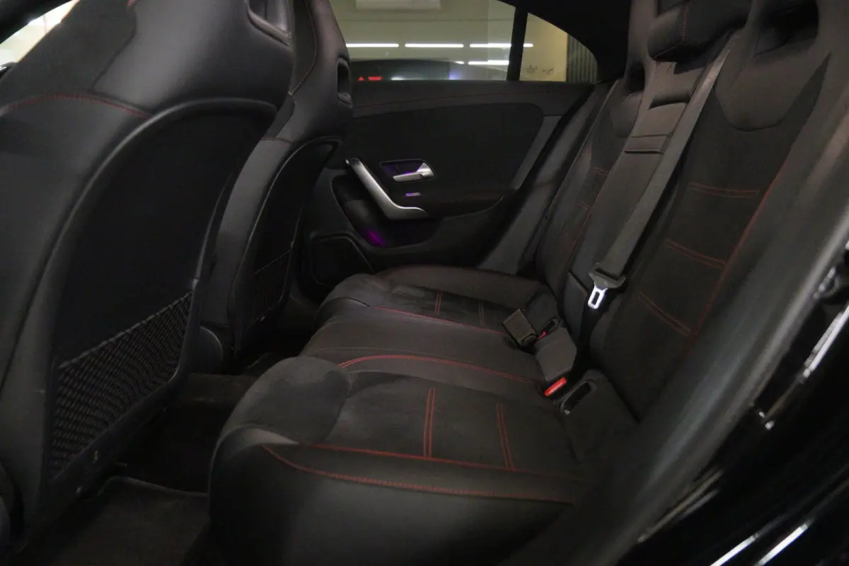 250 e AMG-LINE PANO/HUD/KEYLESS/360CAM/CARPLAY/VOL
