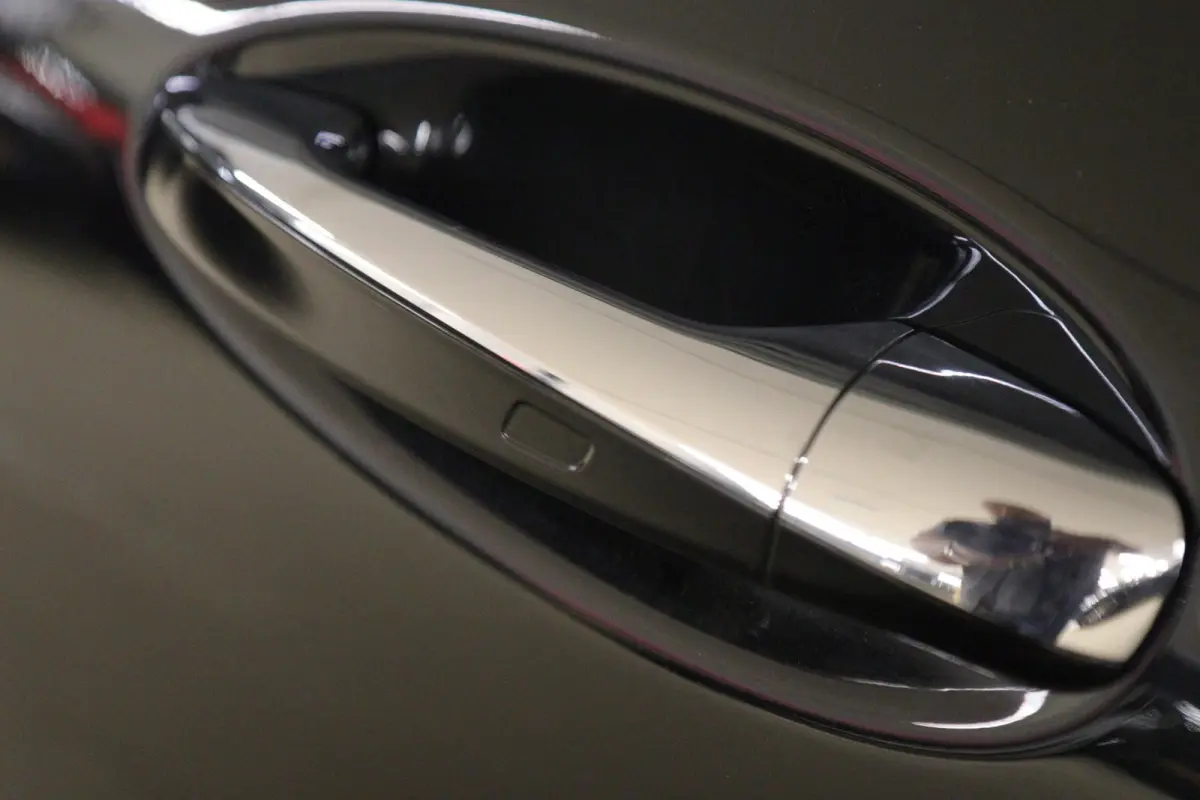 250 e AMG-LINE PANO/HUD/KEYLESS/360CAM/CARPLAY/VOL