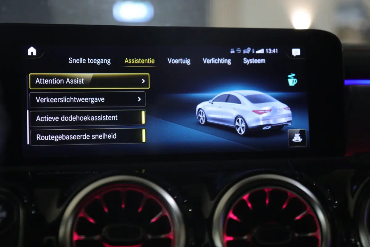 250 e AMG-LINE PANO/HUD/KEYLESS/360CAM/CARPLAY/VOL