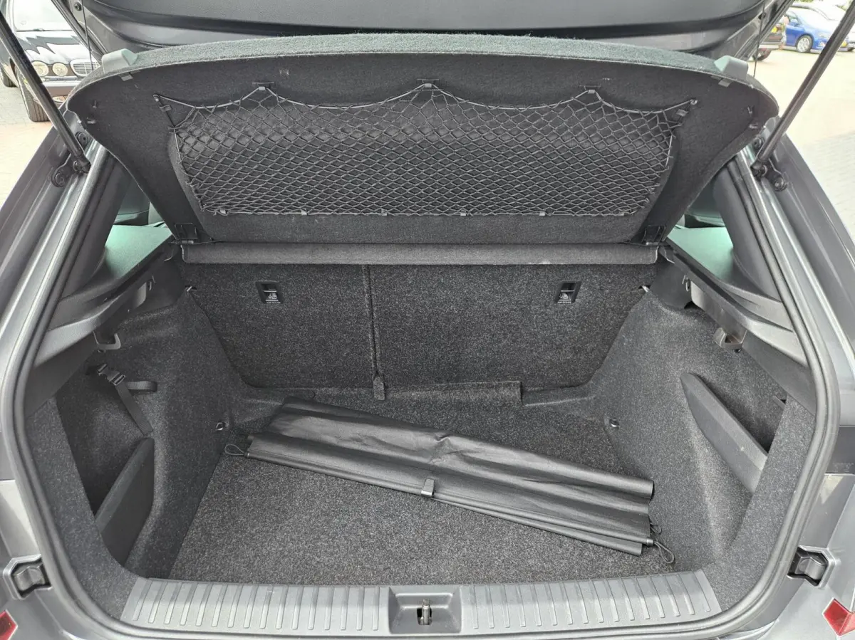 1.0 TSI Business Edition | AUTOMAAT | PANODAK | CAMERA | APPLE/ANDROID
