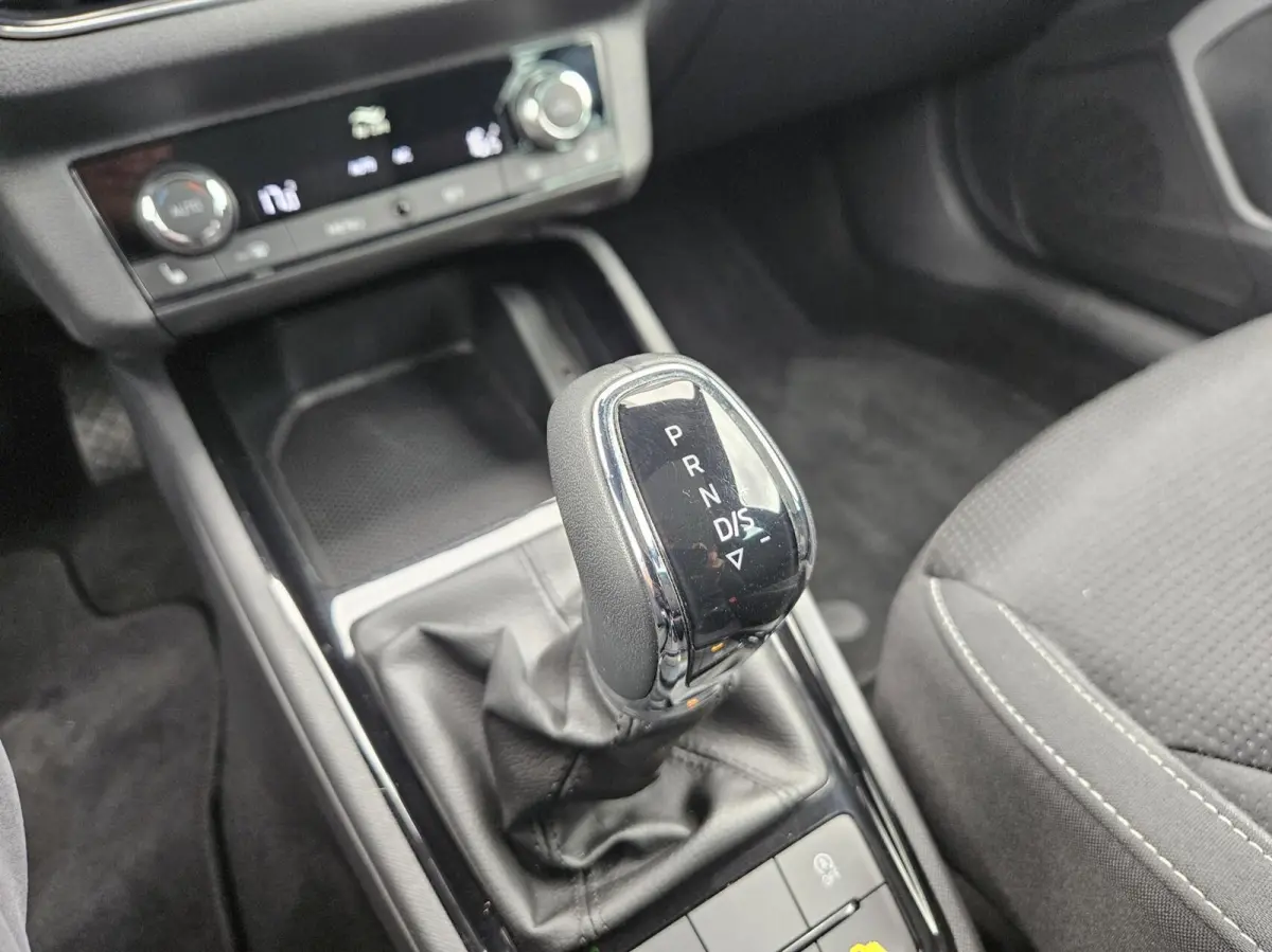 1.0 TSI Business Edition | AUTOMAAT | PANODAK | CAMERA | APPLE/ANDROID