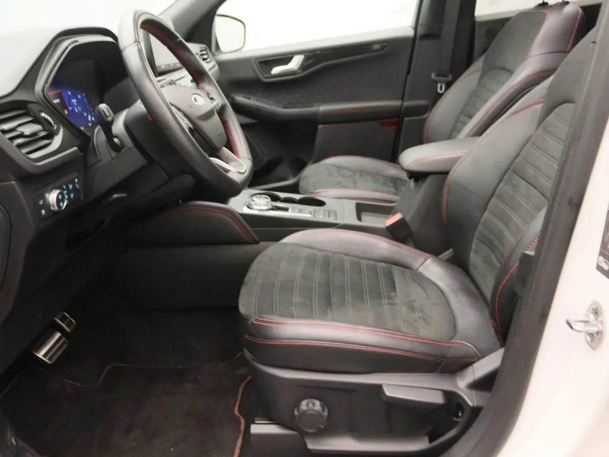 2.5 PHEV ST-Line X Aut. |  Panoramadak | Apple Carplay/Android Auto | Winterpakket | Cruise Control | Lichtmetalen Velgen |