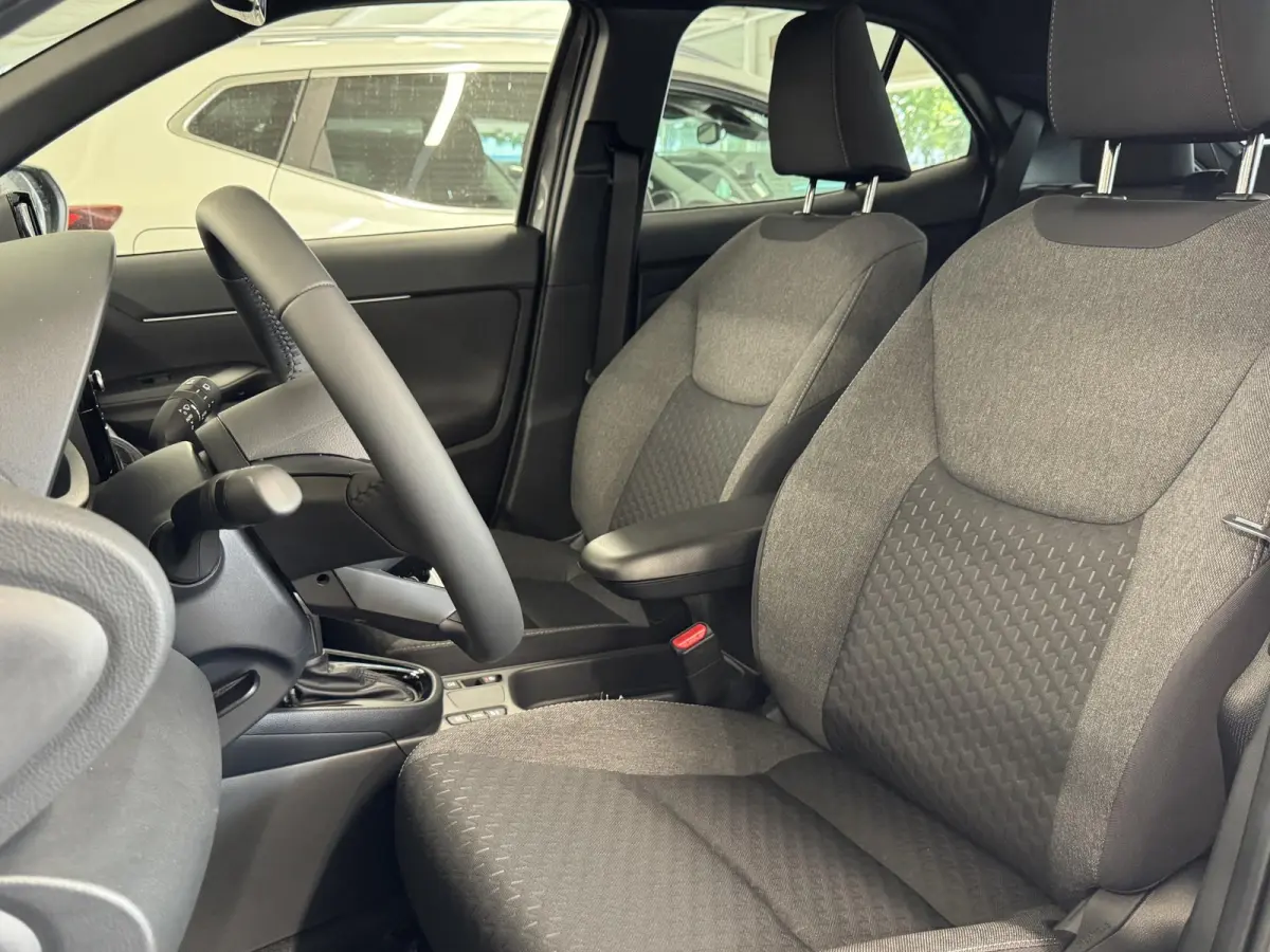 1.5 Hybrid 130 Dynamic Navi | Camera | Clima | ACC | Carplay | Winter pakket ( Vestiging - Nieuwegein )