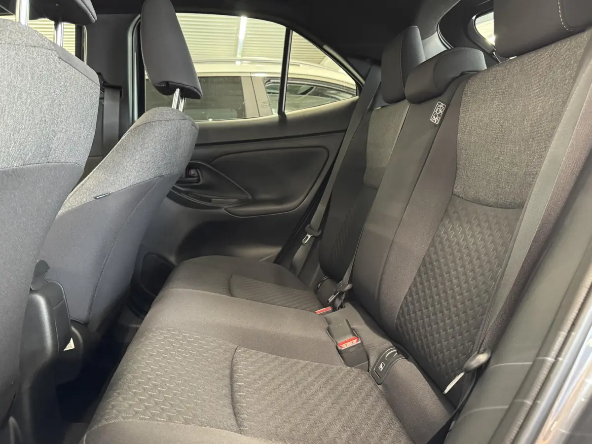 1.5 Hybrid 130 Dynamic Navi | Camera | Clima | ACC | Carplay | Winter pakket ( Vestiging - Nieuwegein )