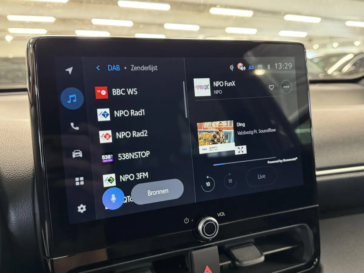 1.5 Hybrid 130 Dynamic Navi | Camera | Clima | ACC | Carplay | Winter pakket ( Vestiging - Nieuwegein )