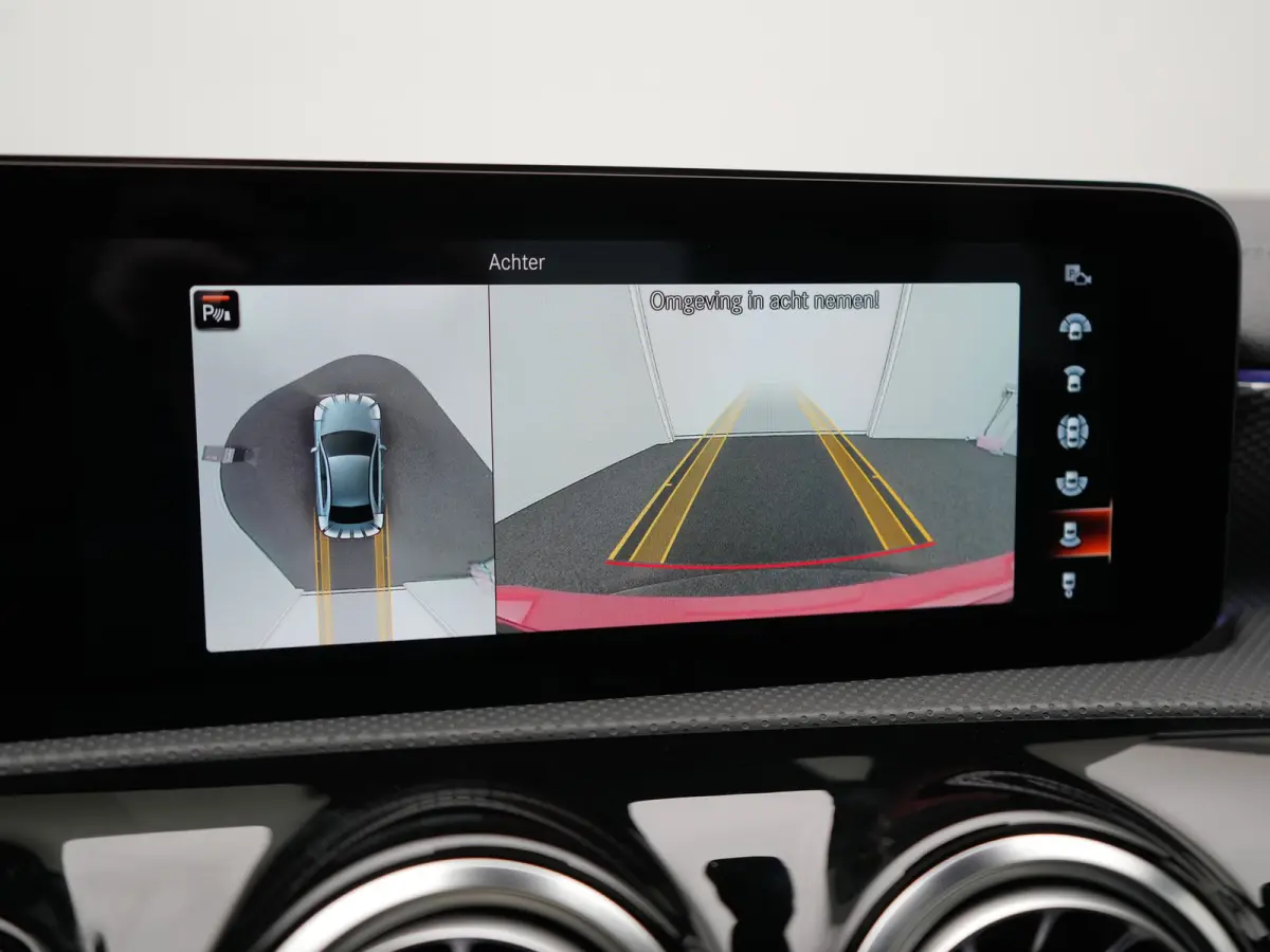 250 e Premium PHEV 218pk Dealer O.H | Trekhaak Af Fabriek | Panodak | Adaptive Cruise | Multibeam LED | Burmester Audio | 360 Camera | Lederen Sportstoelen Massage & Ventilatie & Memory | Ke