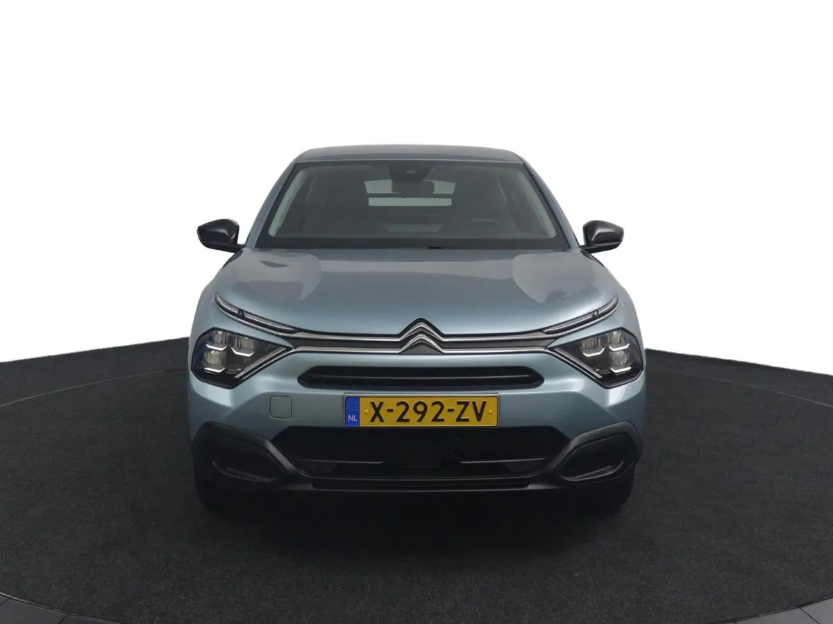 You 50 kWh | Camera | CarPlay |