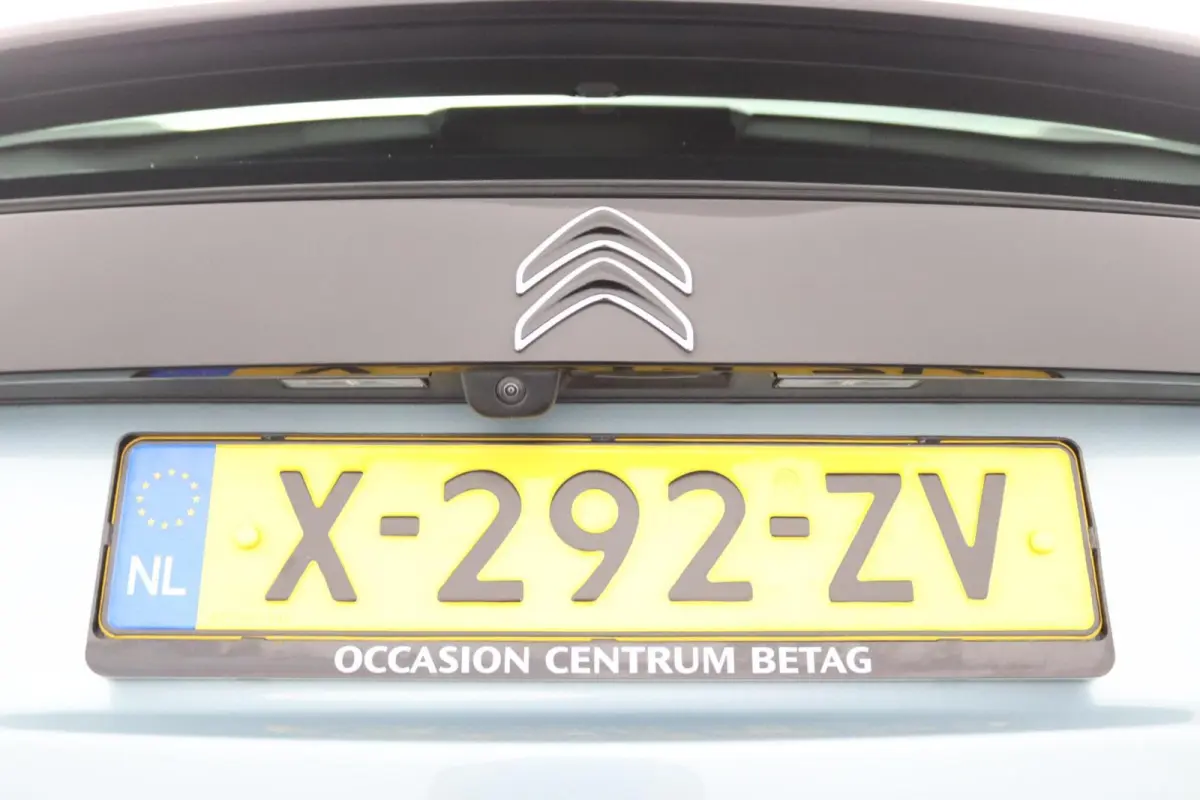 You 50 kWh | Camera | CarPlay |