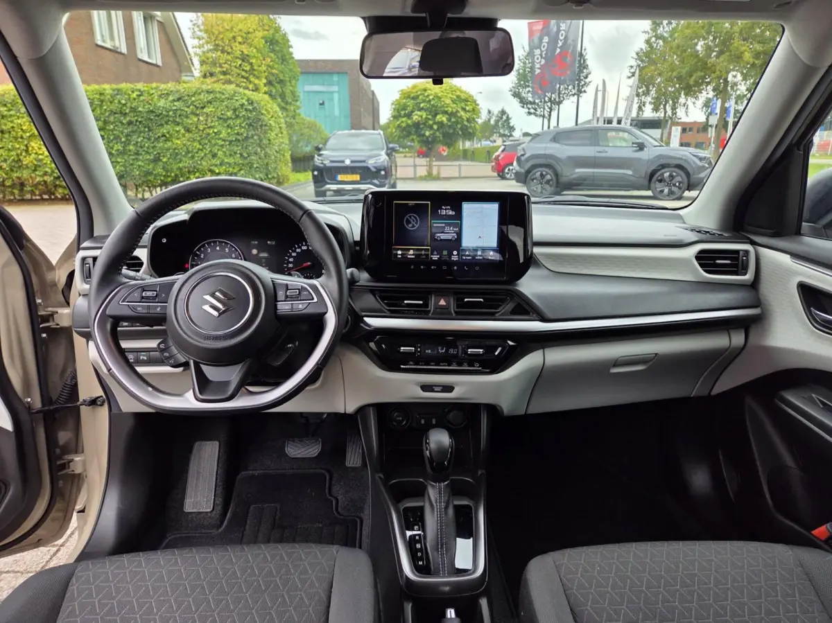 1.2 Style Smart Hybrid|Automaat|Dakspoiler|Nl. Auto|Nieuwprijs € 30298,-