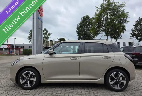 1.2 Style Smart Hybrid|Automaat|Dakspoiler|Nl. Auto|Nieuwprijs € 30298,-