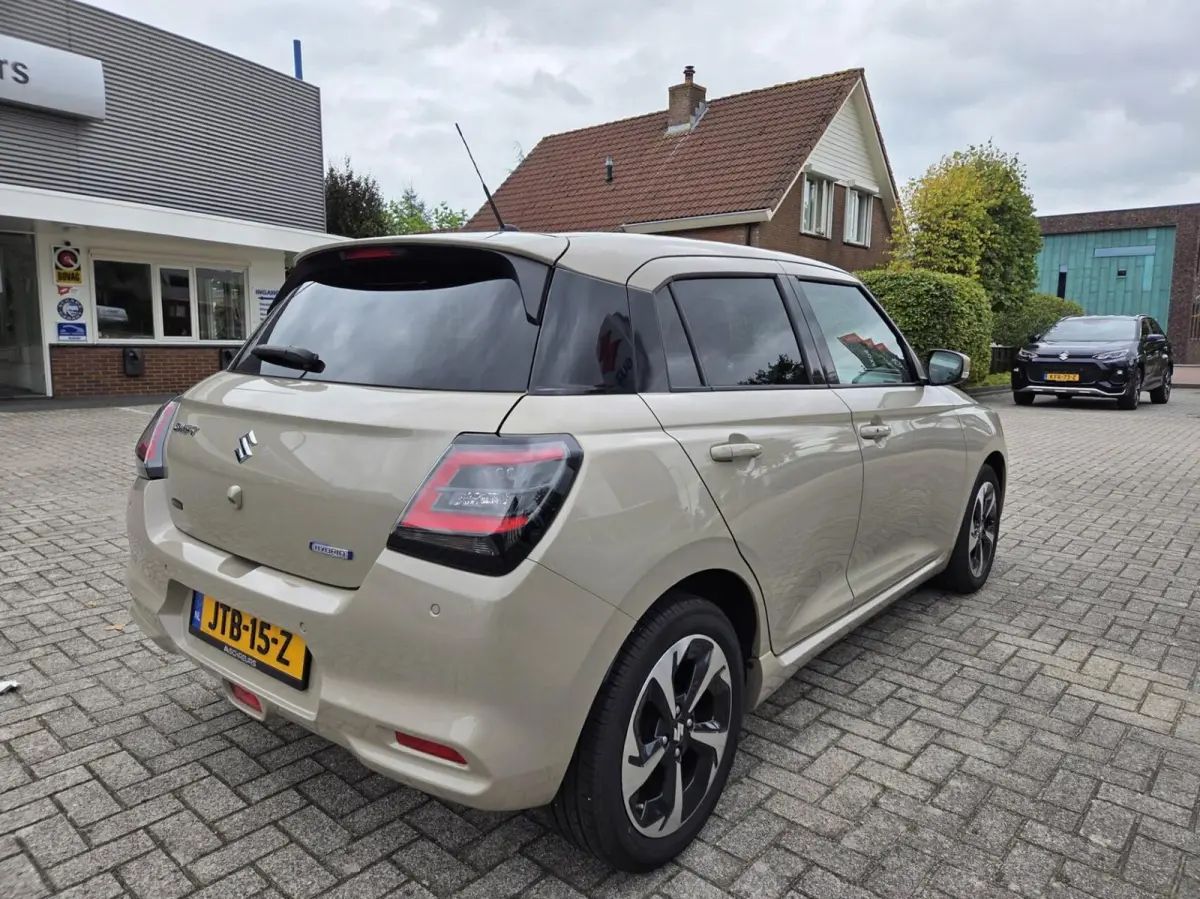 1.2 Style Smart Hybrid|Automaat|Dakspoiler|Nl. Auto|Nieuwprijs € 30298,-