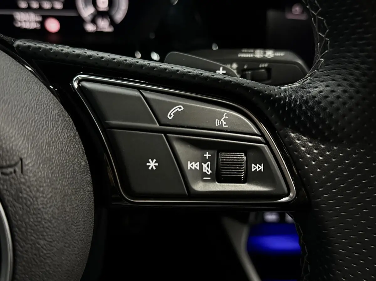 40 TFSI e|SLINE|MEM|ACC|RS-STL|KEYLESS|LED