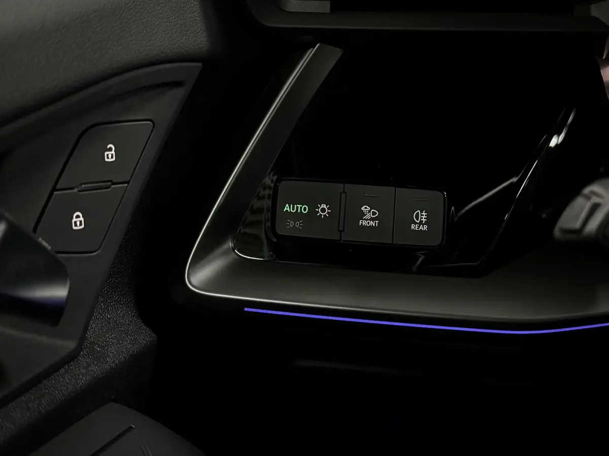 40 TFSI e|SLINE|MEM|ACC|RS-STL|KEYLESS|LED