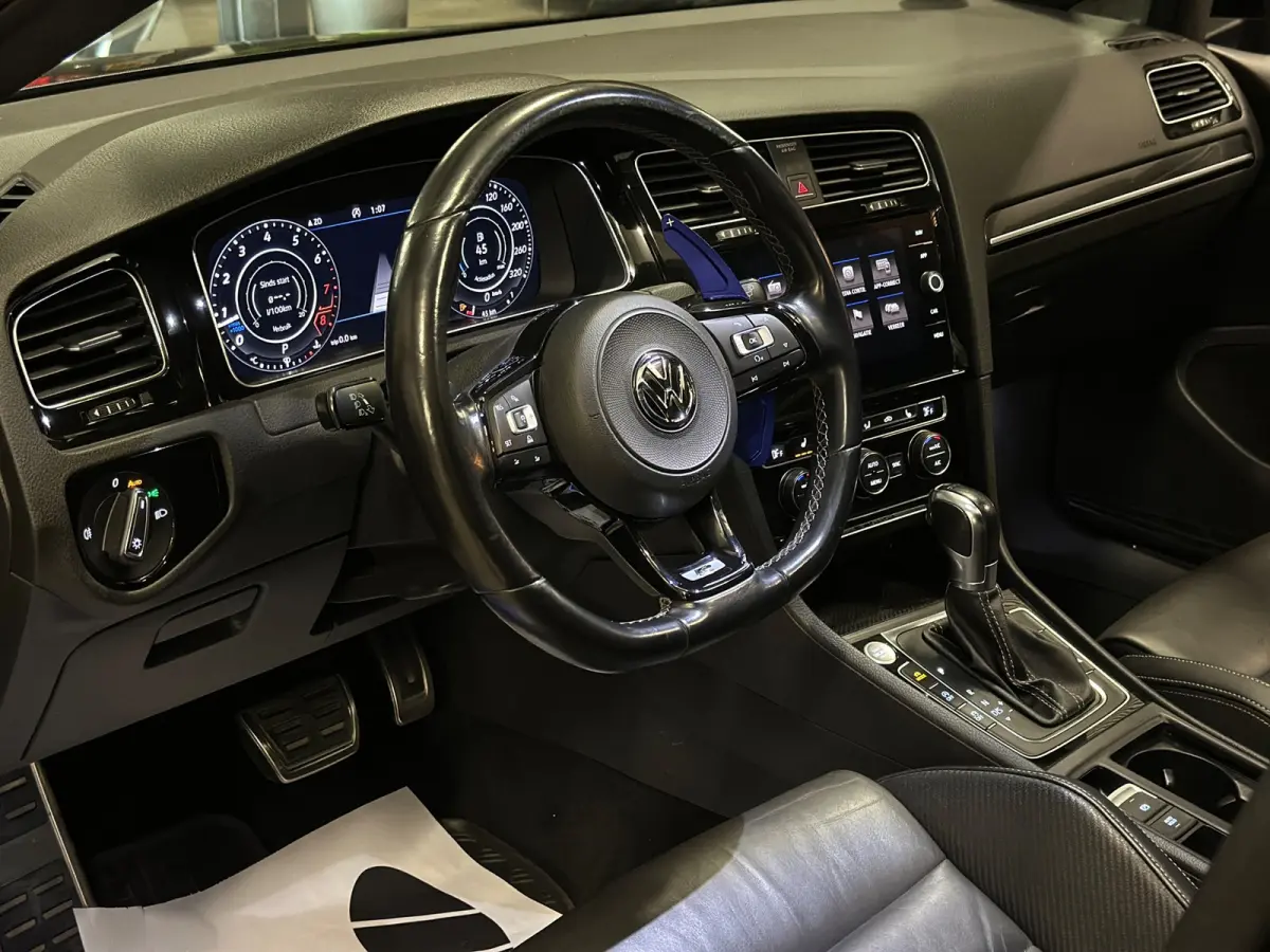 2.0 TSI 4Motion R|PANO|KEYLESS|LEDER