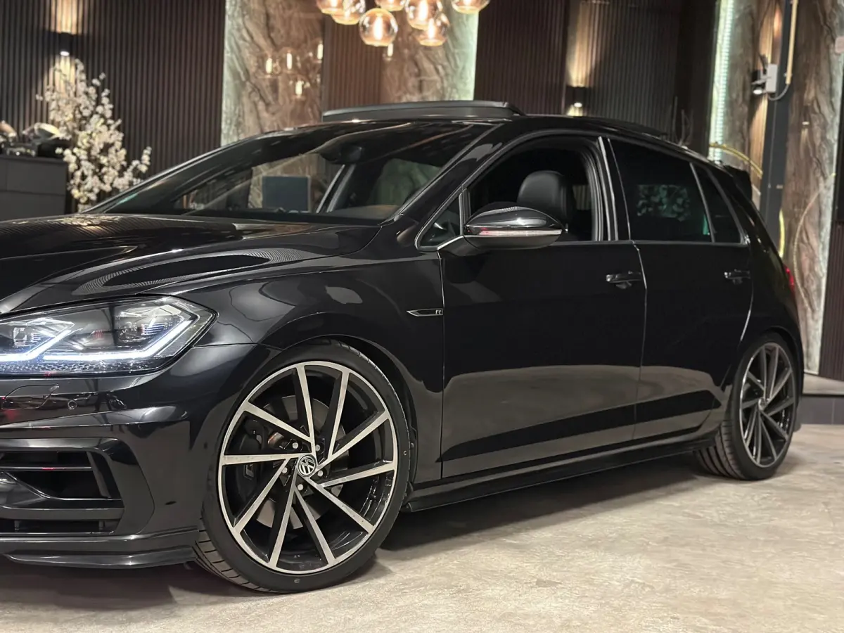 2.0 TSI 4Motion R|PANO|KEYLESS|LEDER
